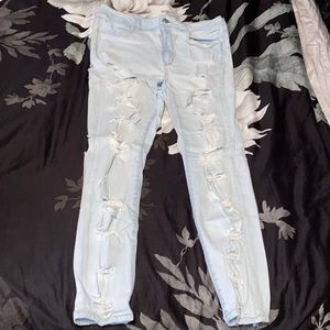 American eagle destroyed high rise jegging. Size 14 short